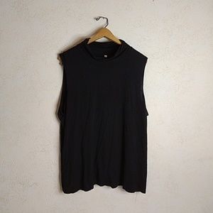 Black Lea & Nicole Sleeveless Semi-turtleneck Top